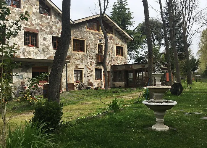 Rural Camino Medulas Hotel 2*